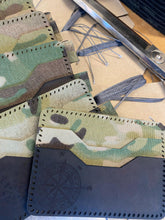 Load image into Gallery viewer, TRL Moral Compass EDC Wallet - MULTICAM